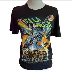 GREEN DAY | Black tour/band T | SIZE small